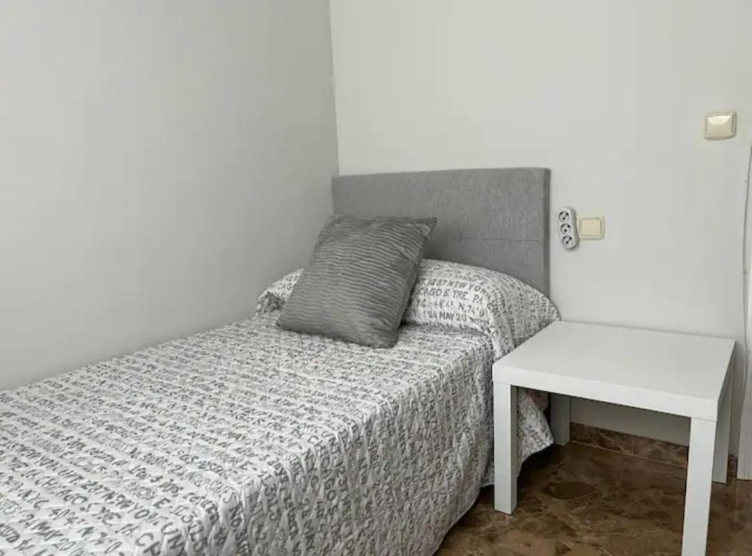Apartamento Puente Romano Apartment Cordoba Exterior photo